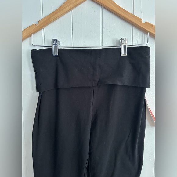 NWT Mossimo Bootcut Yoga Pants - Picture 3 of 6